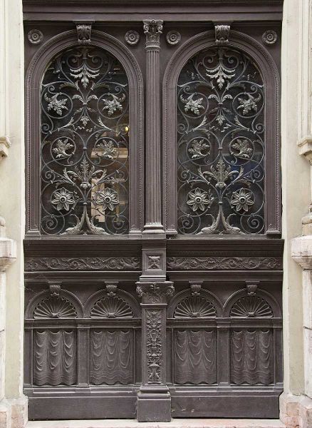 Budapest Double Door