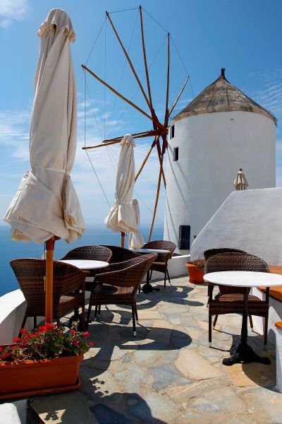 Restaurant Deck Windmill