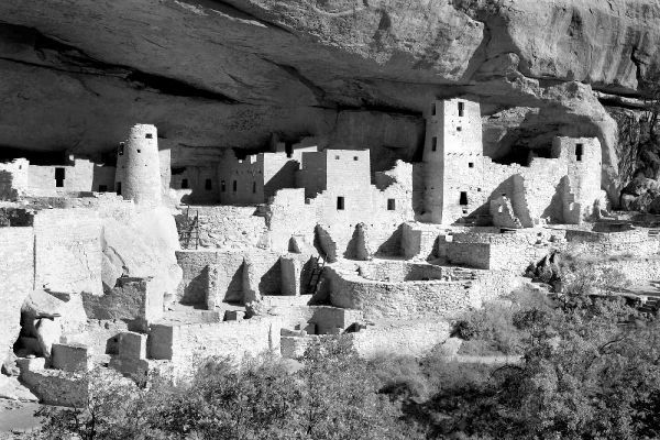 Cliff Palace Pueblo BW