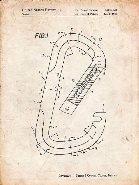 Borders, Cole 아티스트의 PP83-Vintage Parchment Oval Carabiner Patent Poster작품입니다.