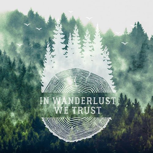 Nature Magick 아티스트의 In Wanderlust We Trust Quote Vintage Woods작품입니다.