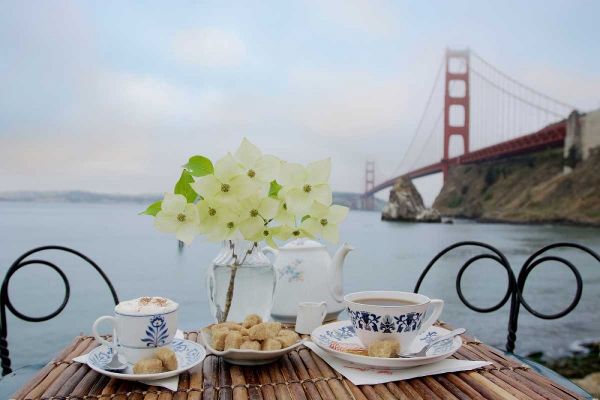 Dream Cafe Golden Gate Bridge - 15