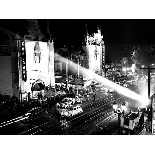 Graumans Chinese Theatre Hollywood Blvd. 1944