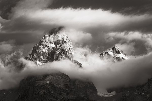 Majchrowicz, Alan 아티스트의 Grand Teton Clouds작품입니다.
