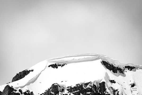 Larson, Nathan 아티스트의 Avalanche View작품입니다.