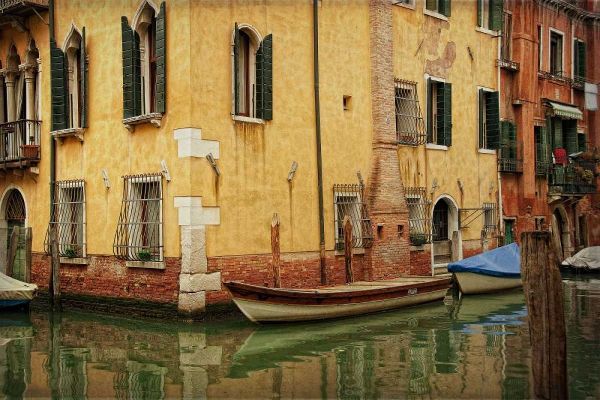 Venetian Canals VI
