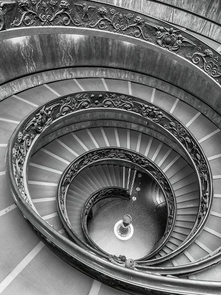 Frank, Assaf 아티스트의 Spiral staircase at the Vatican museum-Rome-Italy 작품