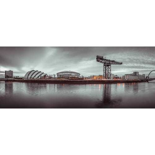 View along the river Clyde, Glasgow