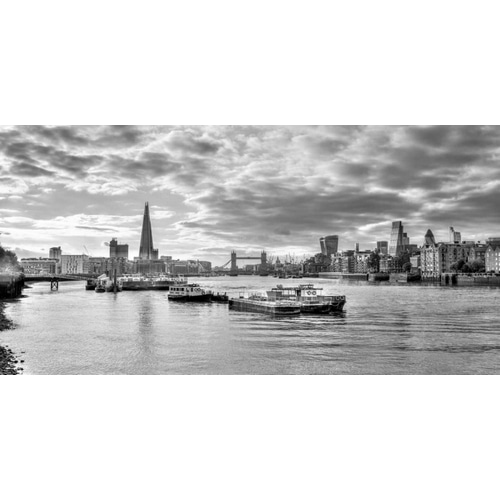 River Thames and London skyline