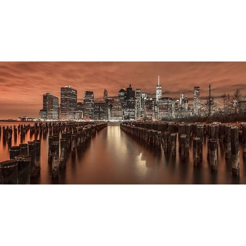 Manhattan skyline with groynes