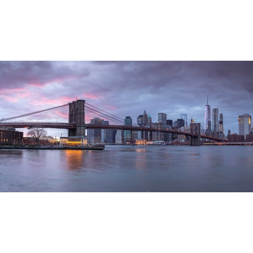 Brooklyn Bridge over East river, New York