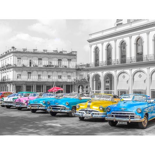 Vintage cars in Havava