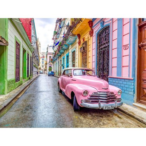 Vintage car in Havana