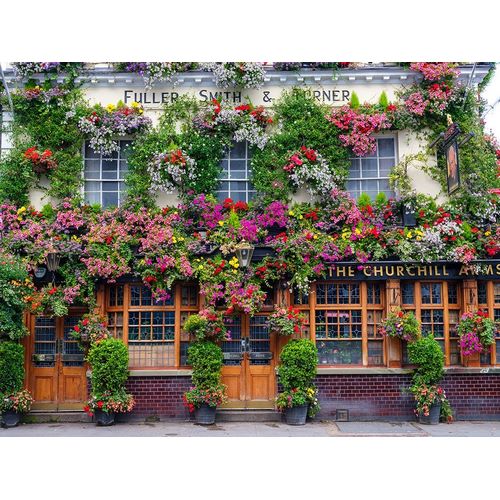 The Churchill Arms pub-London