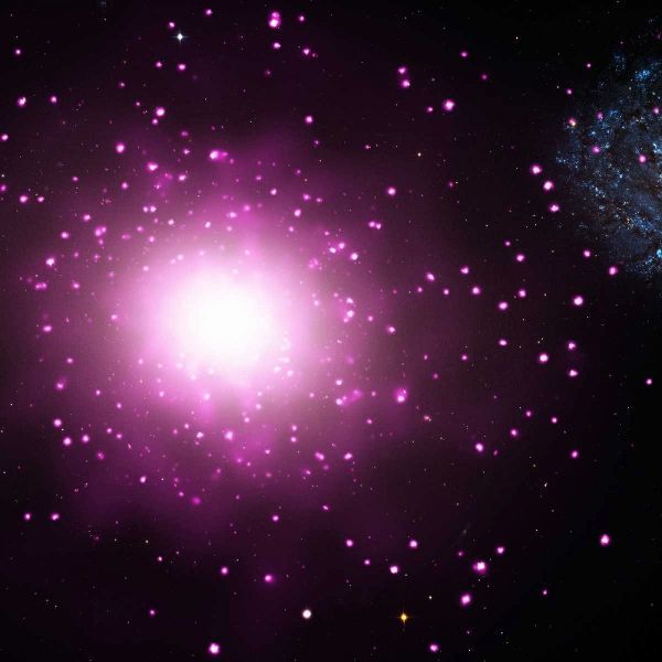 M60-UCD1 - Ultra-Compact Dwarf Galaxy