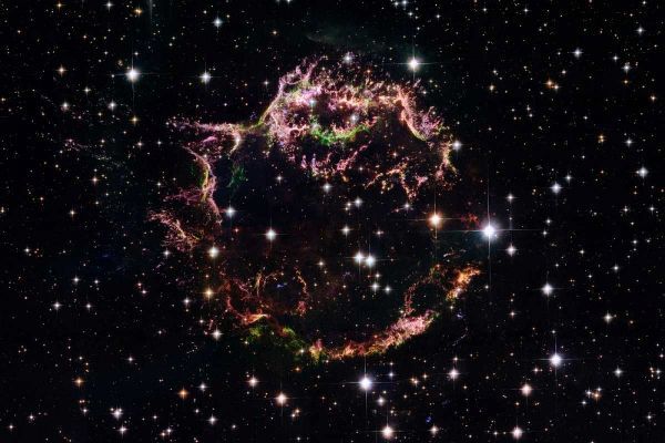 Supernova Remnant Cassiopeia A - March 2004