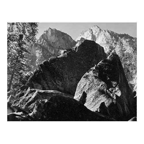 Grand Sentinel, Kings River Canyon, proVintageed as a national park, California, 1936