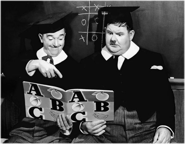 Laurel and Hardy - Chump at Oxford, 1940