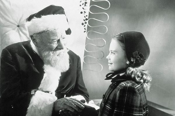Promotional Still - Miracle on 34th Street