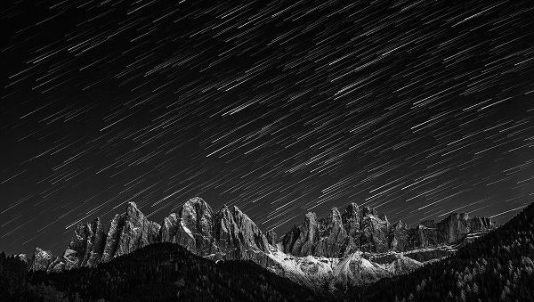 Shcherbina, Valeriy 작가의 Starfall In The Dolomites 작품