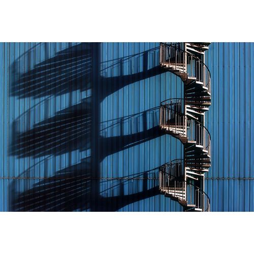 Hawerkamp, Hans-Wolfgang 아티스트의 Spiral Staircase And Shadows작품입니다.