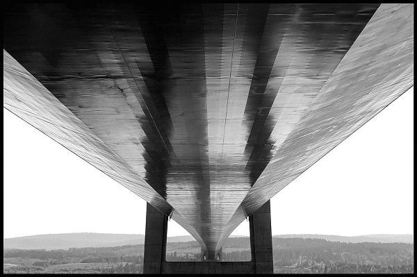 Johansson, Bror 아티스트의 Under The Bridge작품입니다.