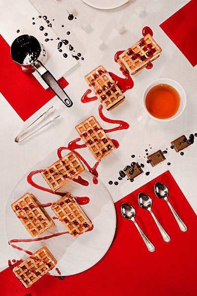 Suprematic meal: Viennese waffles