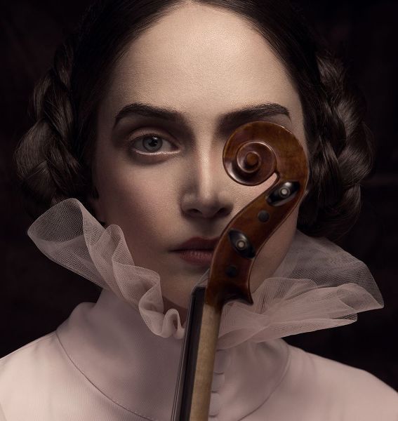 Naderi, Peyman 아티스트의 The Dark Violinist작품입니다.