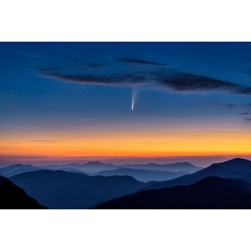 Zhu, Hua 아티스트의 Comet Neowise작품입니다.