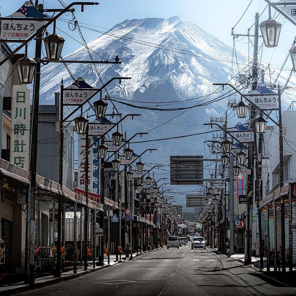 Matsubara, Hiroki 아티스트의 Road Leading To Mt.Fuji작품입니다.