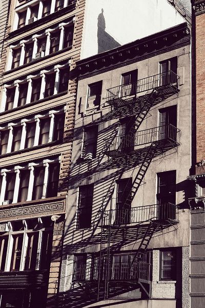 Martin, Rikard 아티스트의 New York City Fire Escapes작품입니다.