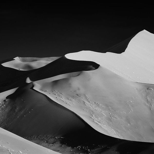 Guillemot, Mathilde 작가의 Abstract Dunes 작품