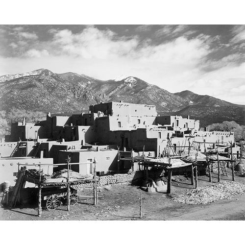 Full view of city, mountains in background, Taos Pueblo National Historic Landmark, New Mexico, 1941