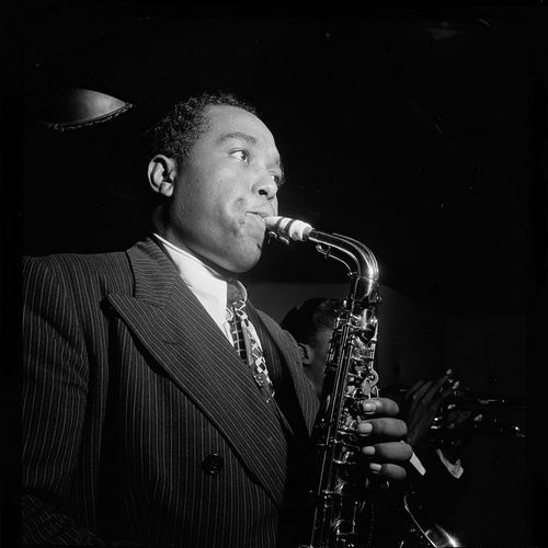 Charlie Parker in the Three Deuces of New York 1947