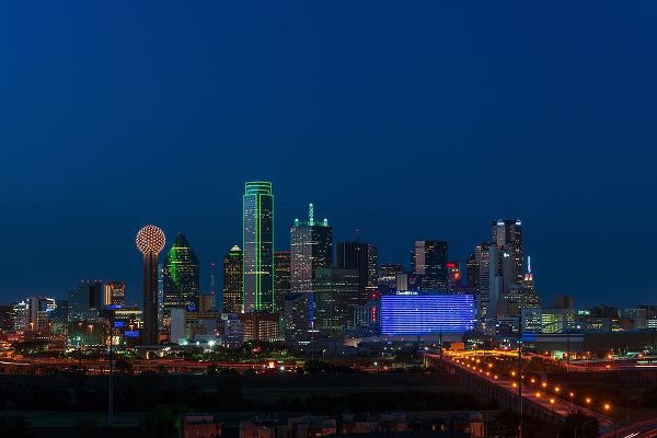 Highsmith, Carol 작가의 Dusk View of the Dallas-Texas Skyline 작품