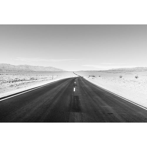 Highsmith, Carol 작가의 Long and Straight Road-Death Valley-California 작품