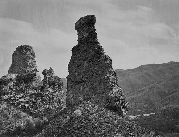 OSullivan, Timothy H 작가의 Witches Rock-Utah 작품