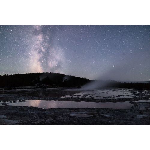 Frank, Jacob W. 작가의 Milky Way reflecting at Great Fountain Geyser, Yellowstone National Park 작품