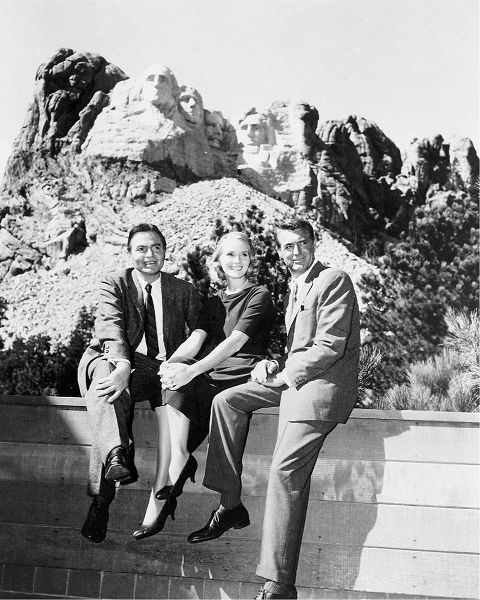 Vintage Hollywood Archive 아티스트의 James Mason, Eva Marie Saint, Cary Grant, 1959작품입니다.
