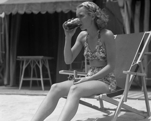 Vintage Hollywood Archive 아티스트의 Jane Wyman, 1935작품입니다.