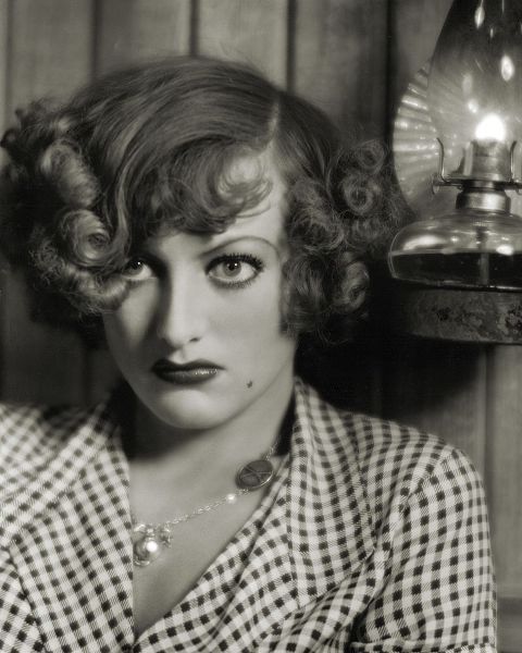 Vintage Hollywood Archive 아티스트의 Joan Crawford, Rain, 1932작품입니다.