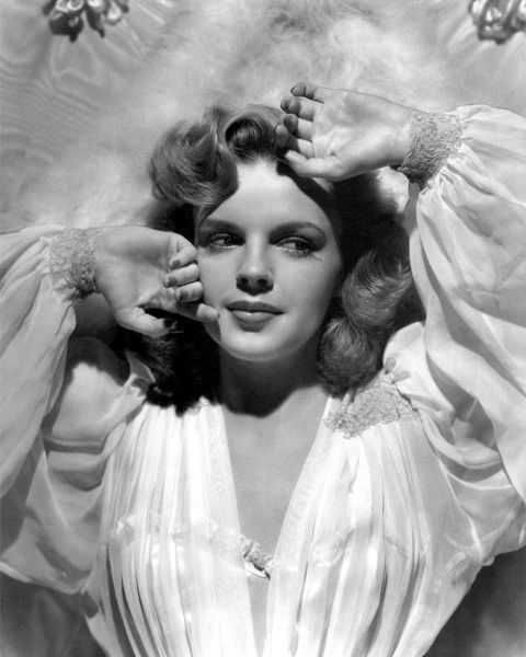 Vintage Hollywood Archive 아티스트의 Judy Garland, Presenting Lily Mars작품입니다.