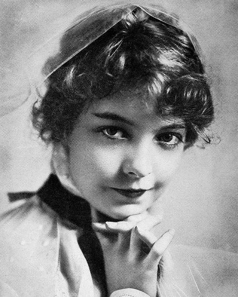 Vintage Hollywood Archive 아티스트의 Lillian Gish, Stars of the Photoplay, 1916작품입니다.