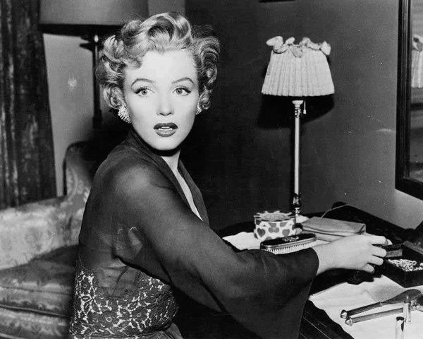 Vintage Hollywood Archive 아티스트의 Marilyn Monroe작품입니다.