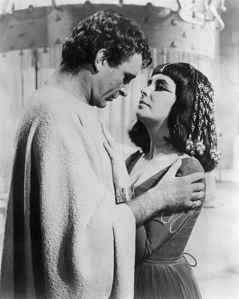 Vintage Hollywood Archive 아티스트의 Richard Burton, Elizabeth Taylor, Cleopatra, 1963작품입니다.