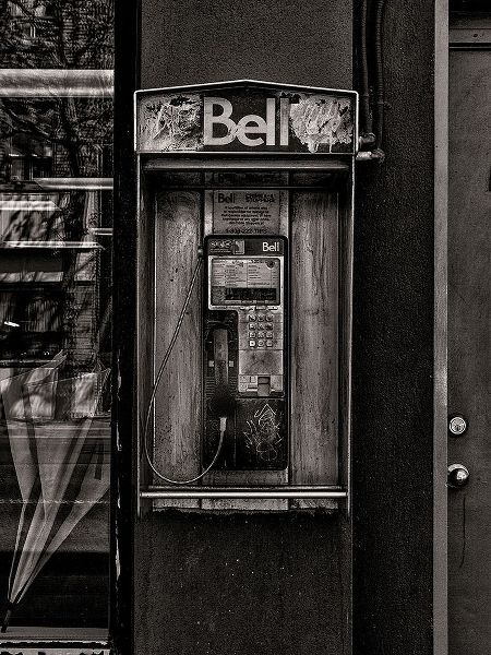 Phone Booth No 32
